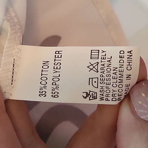 NWOT script blouse - Picture 2 of 3